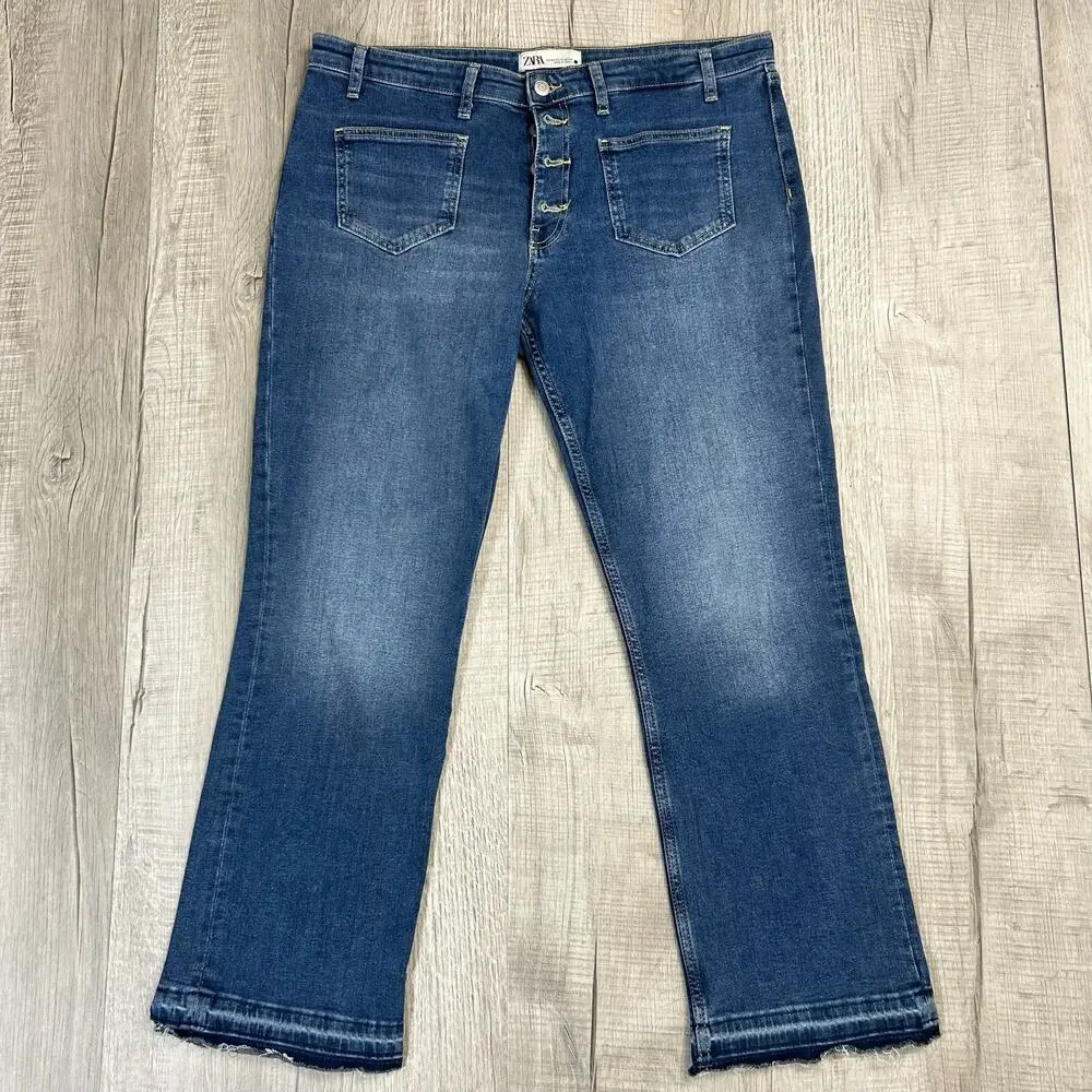 Zara Button Fly WMNS Ripped Hem Jeans US 12 EU 44 High Rise Denim Straight Light - Picture 5 of 5